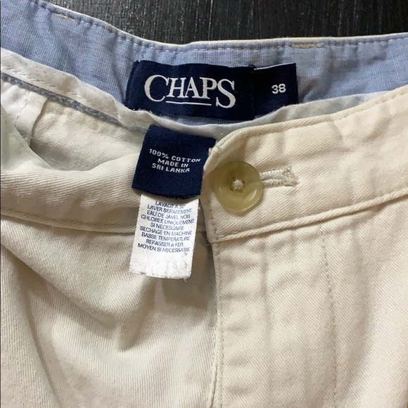 Chaps White/Cream Shorts - Picture 2 of 2